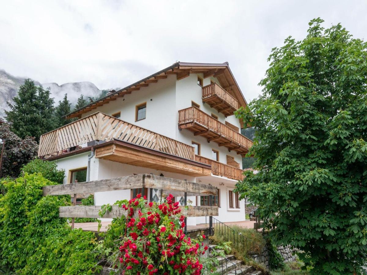 Holiday Home Near St Anton Am Arlberg With Sauna Exterior foto